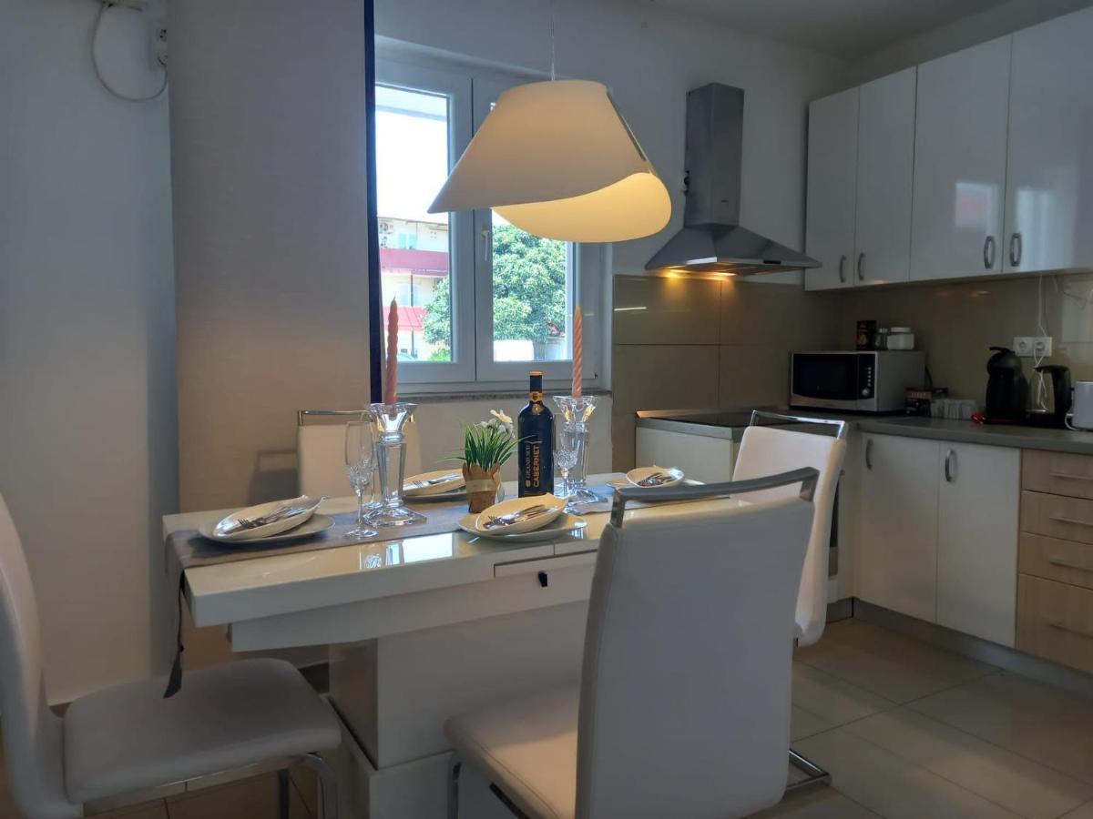 Apartman Zara Exterior photo